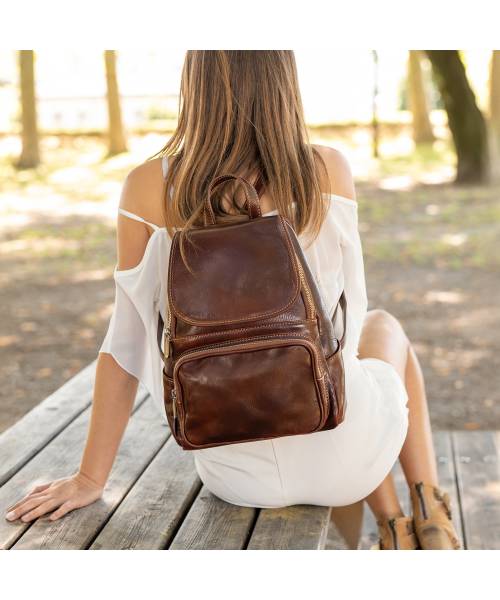 woman leather backpack