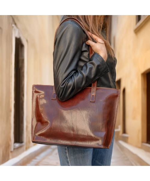 Leather shoulder Bag Woman